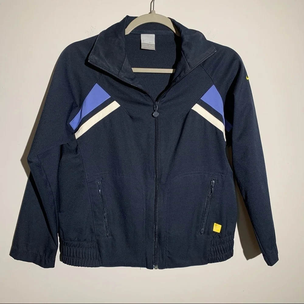 Women’s Nike blue athletic track jacket size medium M